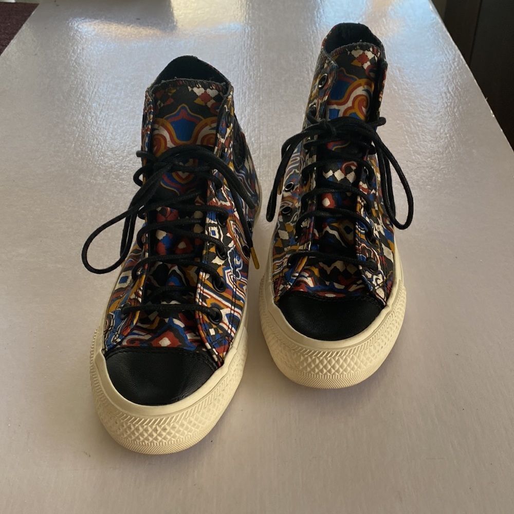 CONVERSE ALL STAR Year of the Goat Hi Top Sneakers Size 8 Women’s - Picture 7 of 8